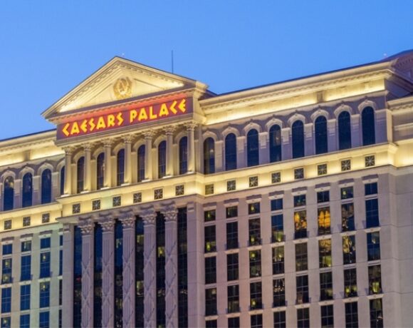 Caesars secures a record-high net income of $920m in Q2 2023