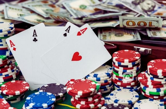 Nevada casinos' August revenue remains strong despite a dip